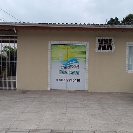 Residencial Erva Doce - 400M Da Praia De Canasvieiras Florianópolis Exteriér fotografie